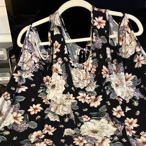 Torrid super soft, cold, shoulder floral tops, size 4